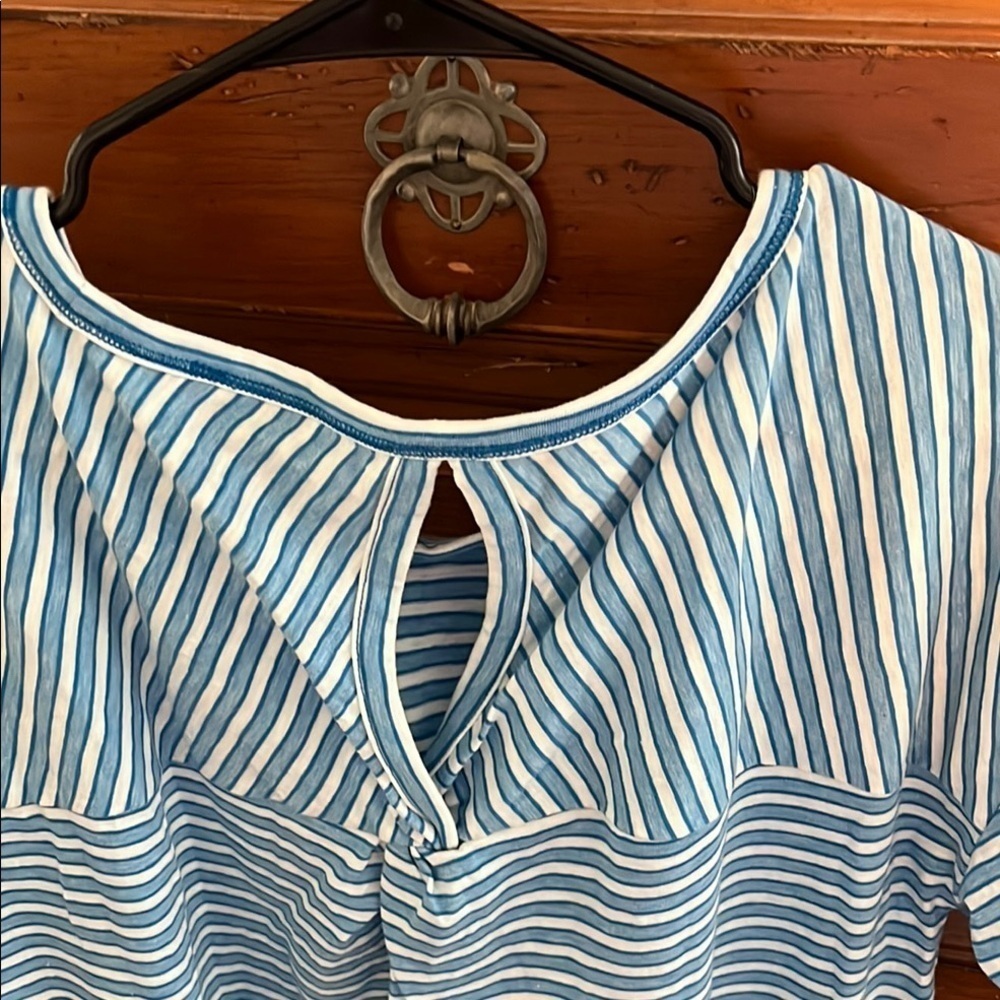 Talbots Blue and White Striped Short Sleeve Tee NWOT - Picture 3 of 7